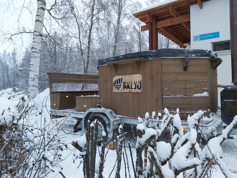 Vuokraa Palju Oulussa. Kuvassa vuokrattava kylpytynnyri Oulun Nallikarissa